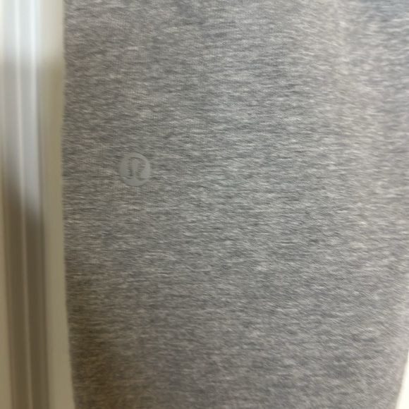 Lululemon Press Pause Jogger
Heathered Core Medium Grey - Picture 5 of 7